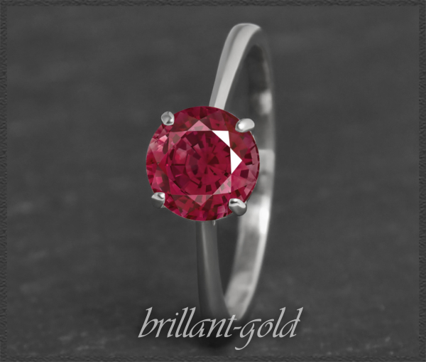 Gold Ring 585 Weißgold mit 1,76ct Rubin